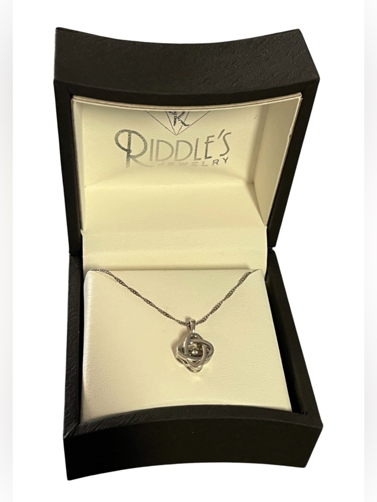 Diamond Love Knot Necklace 925